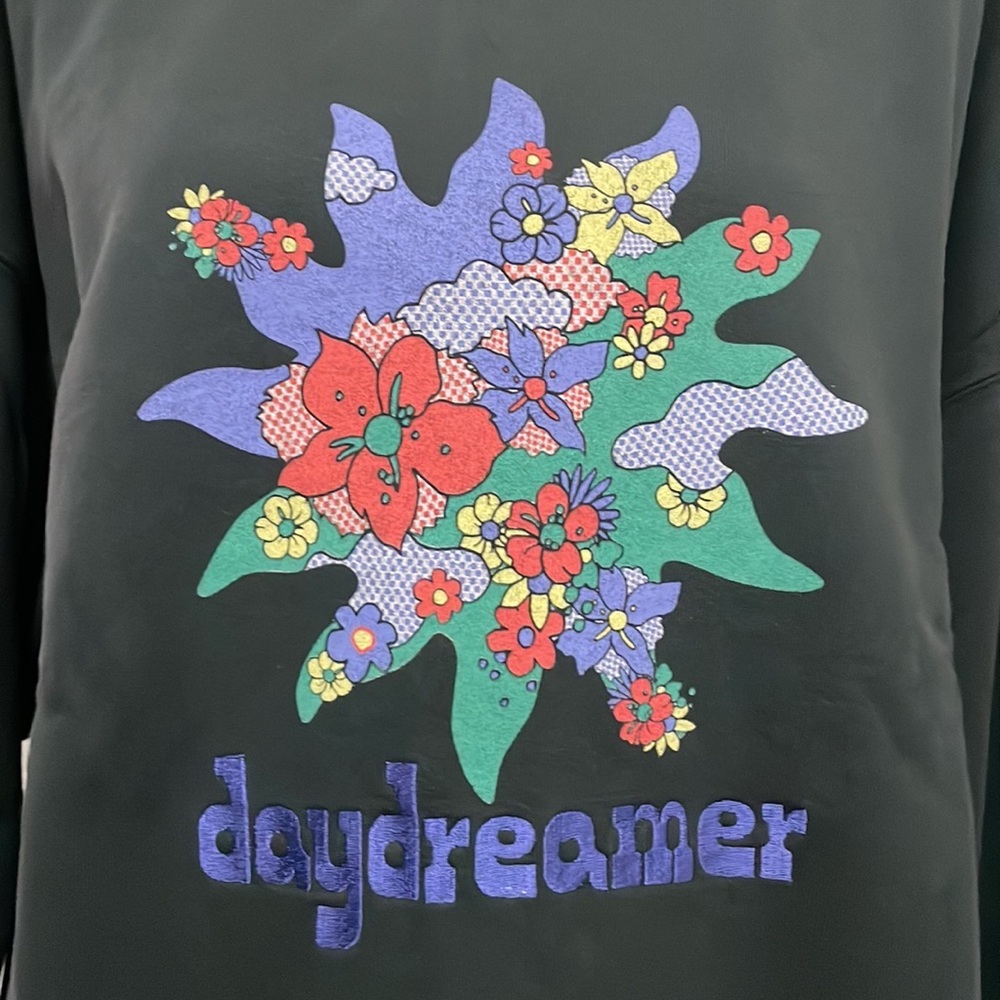 NEW Daydreamer Flower Logo Boyfriend Crew Neck Sweatshirt Vintage Black - Picture 6 of 7